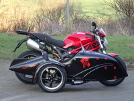 Ducati Monster697 Schwenkergespann mit Seitenwagen Adler